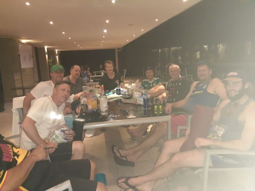 Australian Guided Trek 1165 - Gateway Hotel